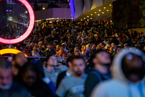 La jeunesse et la justice sociale : enquête d'opinion